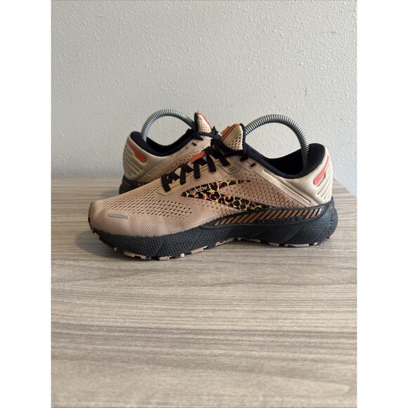 Brooks Adrenaline GTS 22 Womens Running Shoes Sz 9 B Run Wild Ginger Black - Picture 9 of 11